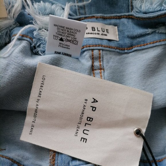 NWT AP Blue By Aphrodite Jeans Womens Distressed Flared Denim Size 13 (31) - Picture 6 of 7